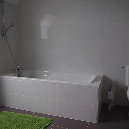 Holiday home Maison Tombelaine