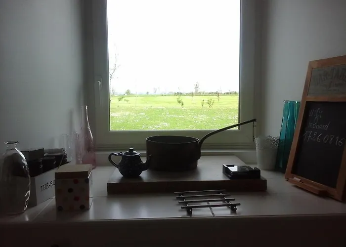 Maison Tombelaine Vains