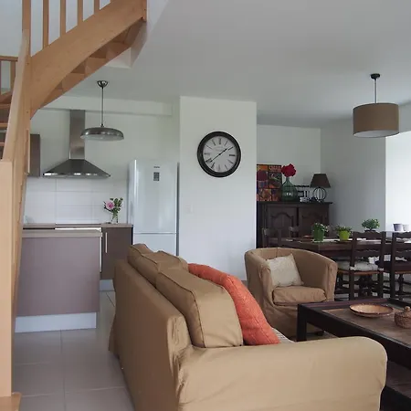 Casa de Férias Maison Tombelaine Vains